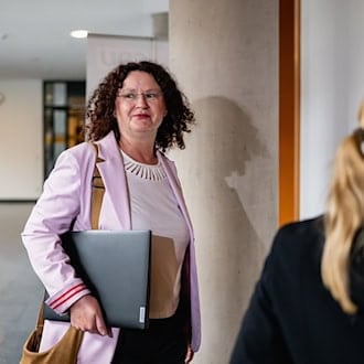 BSW beruft Sonderparteitag zur Klärung der Regierungsbeteiligung in Thüringen ein