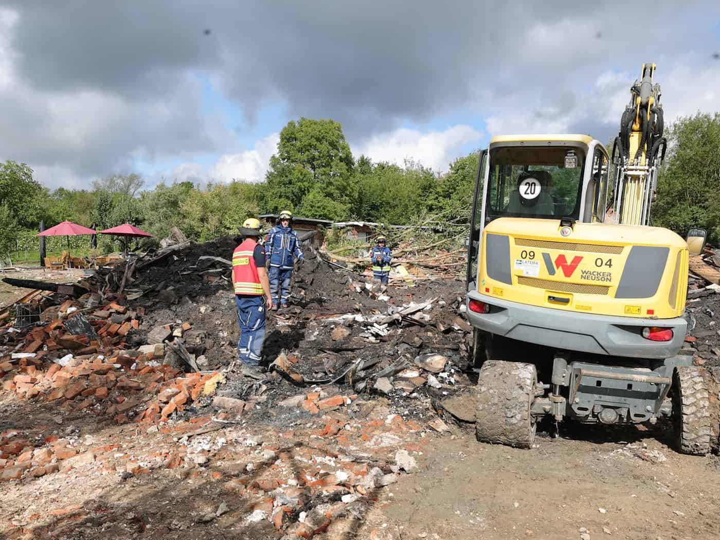 Nach Explosion in Weimar – Suche nach Bewohner läuft weiter