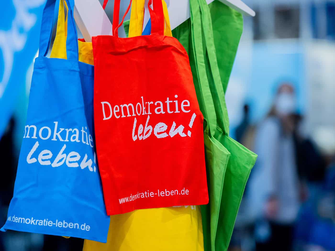 Thüringer SPD will Demokratieförderprogramme gesetzlich verankern
