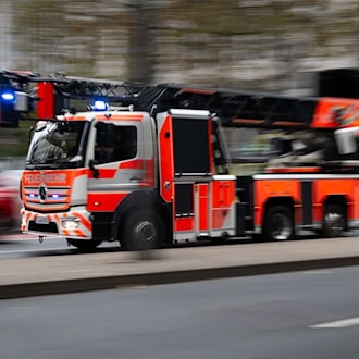 Wohnhausbrand mit starker Rauchentwicklung in Königsee
