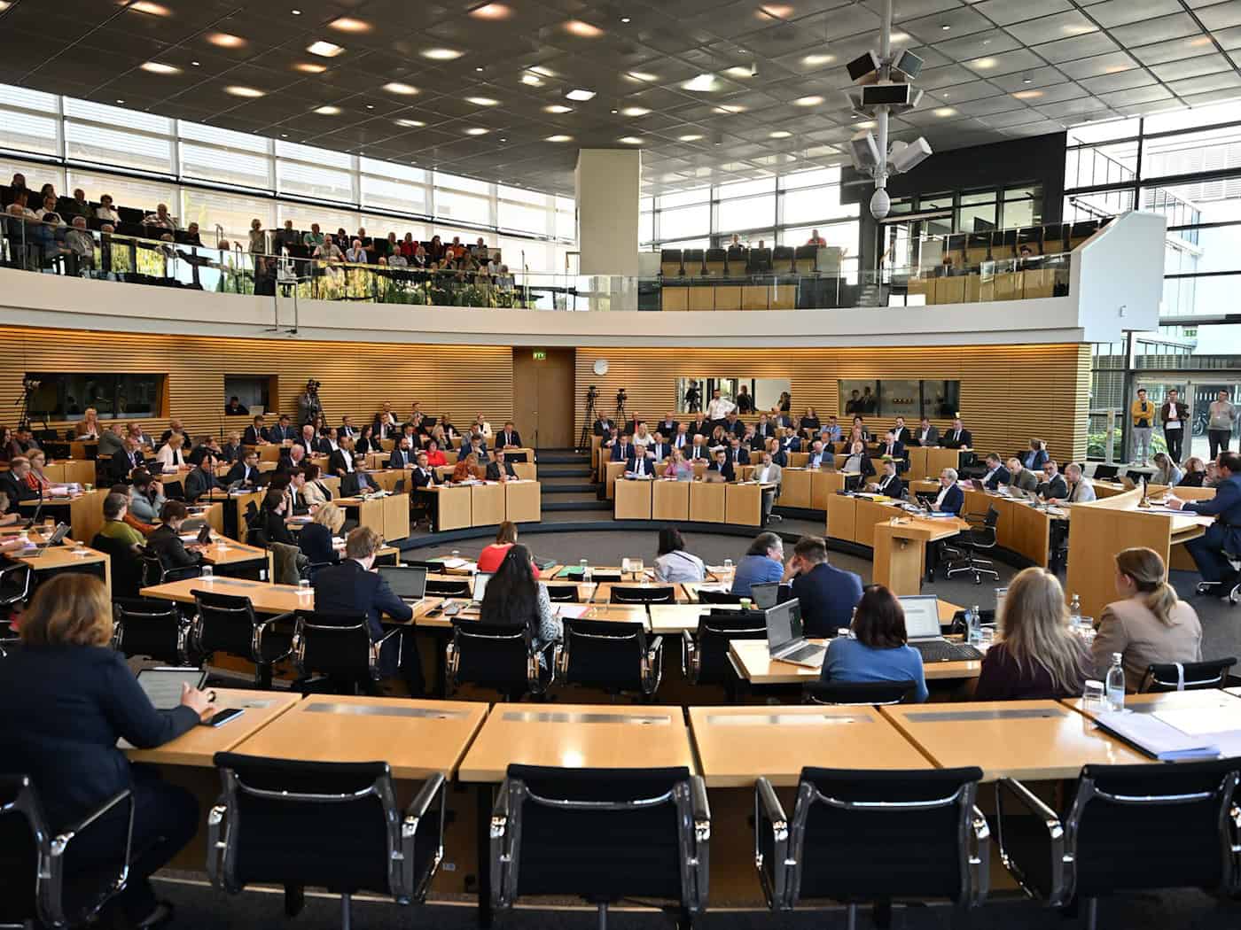 Thüringer Landtag beschließt höhere Gefangenenvergütung auf 3,37 Euro