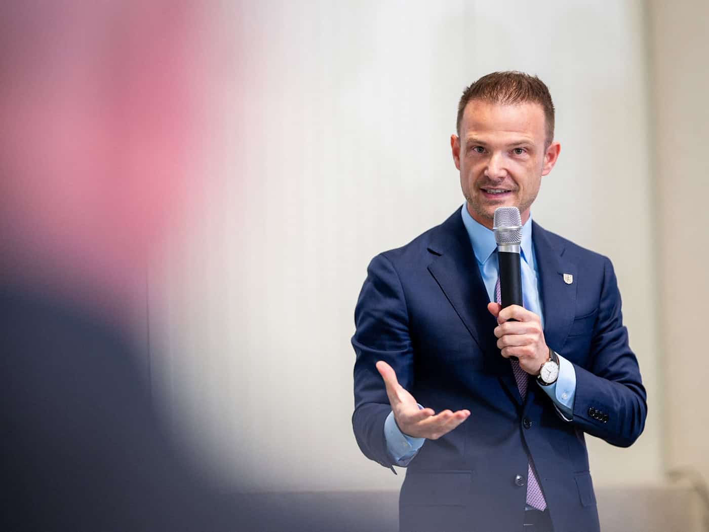 Staatskanzleichef: Auftritt von Rapper in Erfurt prüfen