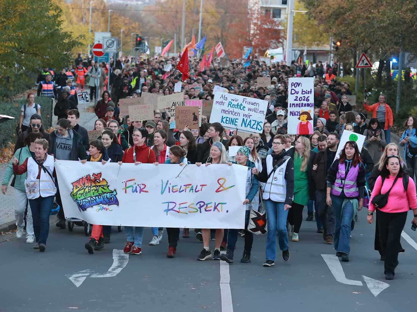 Tausende protestieren gegen Höcke-Auftritt in Jena