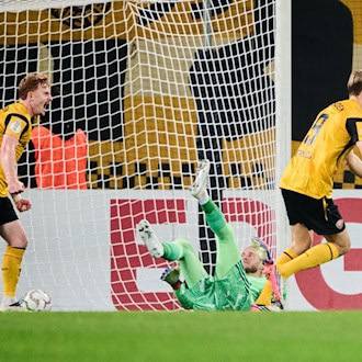 Dynamo Dresden erreicht Achtelfinale im DFB-Pokal nach 2:0 gegen Schalke 04