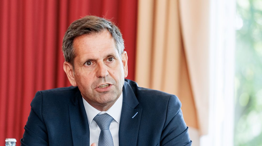 Niedersachsens Wirtschaftsminister Olaf Lies (SPD). / Foto: Markus Scholz/dpa/Archivbild