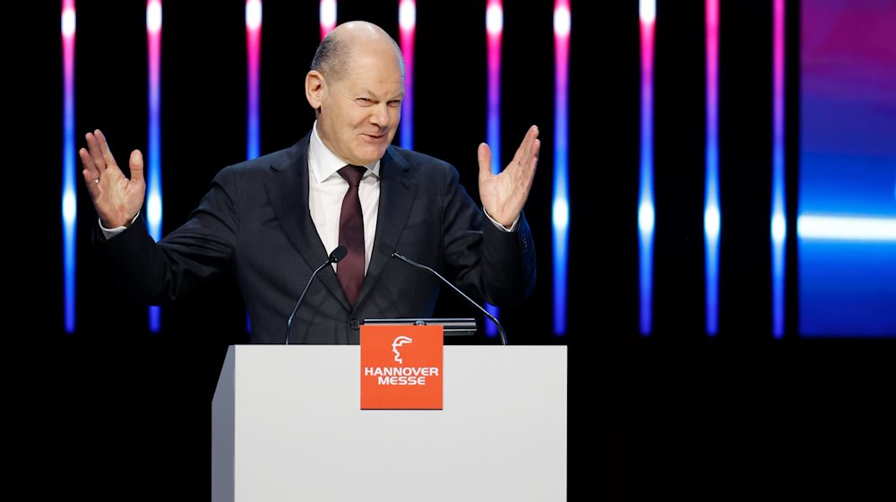 Bundeskanzler Olaf Scholz (SPD) spricht bei der Eröffnungsfeier der Hannover Messe im Hannover Congress Centrum (HCC). / Foto: Michael Matthey/dpa