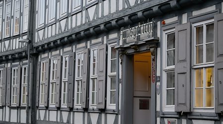 Blick auf das Amtsgericht Duderstadt. / Foto: Swen Pförtner/dpa