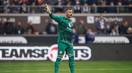 Werder ist einem Bericht zufolge an Torwart Markus Kolke vom FC Hansa Rostock interessiert. / Foto: Marcus Brandt/dpa/Archivbild