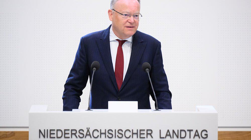 Stephan Weil (SPD), Ministerpräsident von Niedersachsen. / Foto: Julian Stratenschulte/dpa