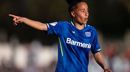Die Bundesliga-Frauen von Werder Bremen haben die Schweizer Nationalspielerin Amira Arfaoui verpflichtet. / Foto: Marius Becker/dpa/Archivbild