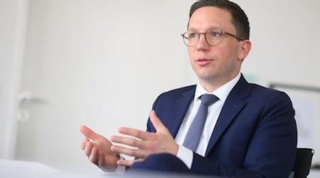 Niedersachsens Wissenschaftsminister fordert Erhöhung des Bafögs