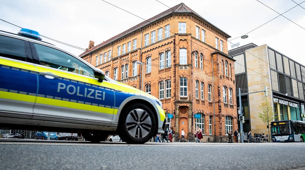Viele Polizeigebäude in Niedersachsen sind marode und müssen saniert werden. / Foto: Moritz Frankenberg/dpa