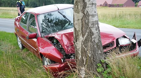 Ein 86-Jähriger stirbt wenige Tage nach einem schweren Unfall an seinen Verletzungen. / Foto: Thomas Lindemann/Nord-West-Media/dpa