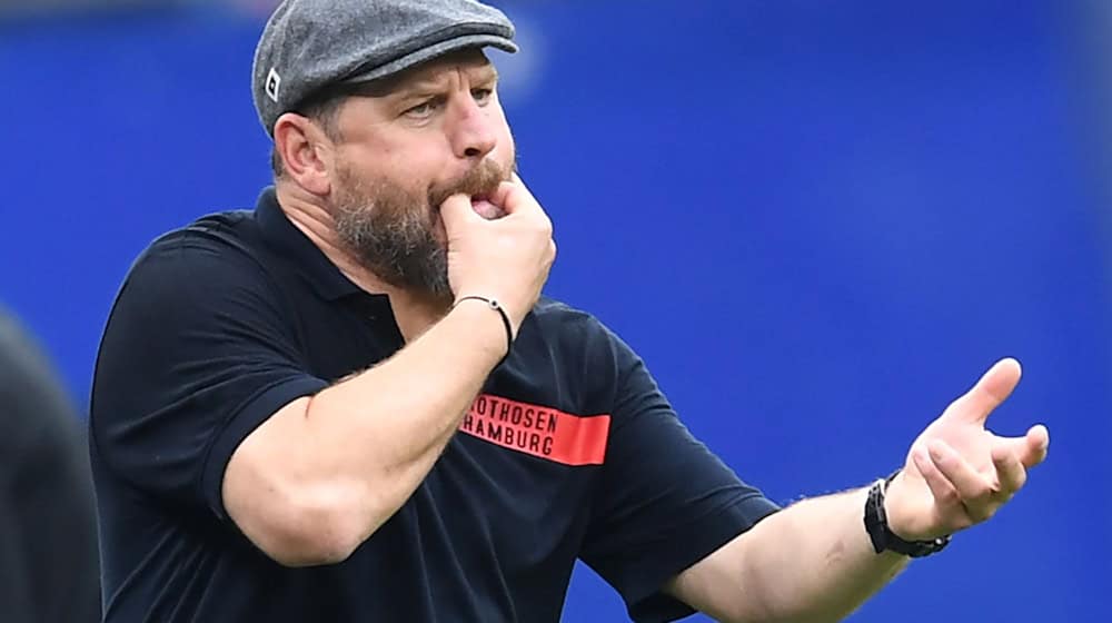 Der HSV und Trainer Steffen Baumgart spielen zum Saisonstart der 2. Bundesliga beim 1. FC Köln / Foto: Daniel Bockwoldt/dpa/Daniel Bockwoldt