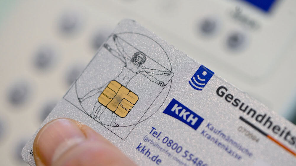 Die KKH erhöht ihren Zusatzbeitrag deutlich. (Symbolbild) / Foto: Jens Kalaene/dpa