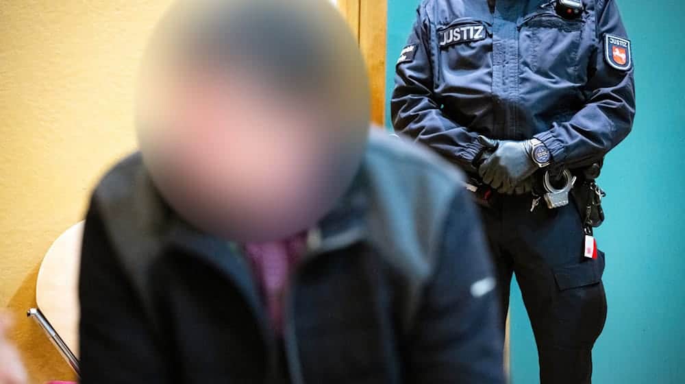 Ein 43-Jähriger soll eine 17-Jährige getötet haben. Nun werden im Prozess die Plädoyers erwartet. (Archivild) / Foto: Sina Schuldt/dpa