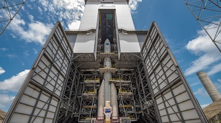 Die neue europäische Trägerrakete Ariane 6 ist erstmals ins All gestartet. (Archivbild) / Foto: Manuel Pedoussaut/ESA/dpa