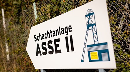 Oberhalb der Schachtanlage Asse soll Atommüll nur kurzzeitig für Untersuchungen gelagert werden. (Archivbild) / Foto: Moritz Frankenberg/dpa