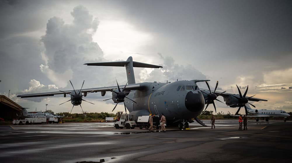 Die Bundeswehr hat ihren Einsatz im westafrikanischen Niger beendet und den Lufttransportstützpunkt in Niamey geräumt. (Archivbild) / Foto: Arne Immanuel Bänsch/dpa