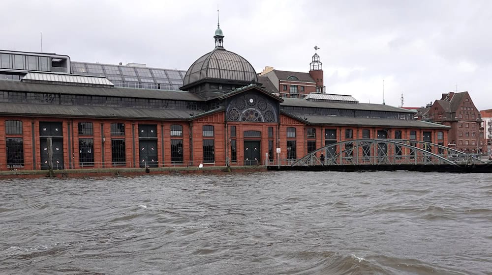 Das Bundesamt für Seeschifffahrt und Hydrographie warnt vor einer Sturmflut im Elbe- und Wesergebiet sowie an der Nordseeküste / Foto: Rabea Gruber/dpa