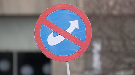 Eine Veranstaltung der AfD in einem Stadtteilzentrum in Hannover hat eine Gegendemo auf den Plan gerufen. (Archivbild) / Foto: Sebastian Kahnert/dpa