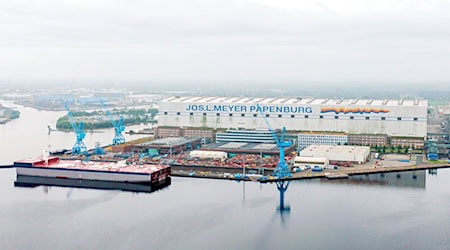 Die Rettung der Meyer Werft geht in die entscheidende Phase (Archivbild). / Foto: Sina Schuldt/dpa