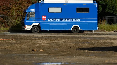 700 Einsatzkräfte sind bei der Bombenentschärfung in Göttingen im Einsatz. / Foto: Swen Pförtner/dpa