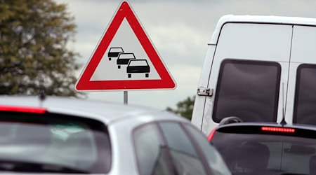 Die meisten Autos pro Einwohner in Niedersachsen besitzen die Menschen in Wolfsburg. (Symbolbild) / Foto: Karl-Josef Hildenbrand/dpa