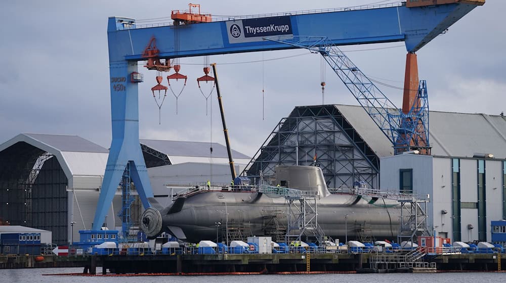 ThyssenKrupp will die Kieler Werft TKMS verselbstständigen. (Archivbild) / Foto: Marcus Brandt/dpa