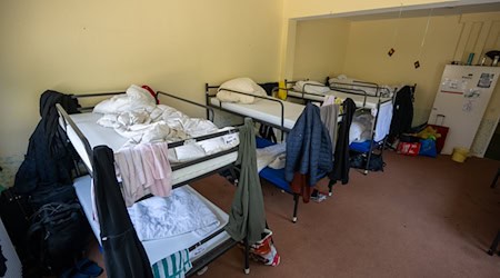 Besonders viele Menschen aus der Ukraine sind wohnungslos und leben in Notunterkünften. (Symbolbild) / Foto: Monika Skolimowska/dpa