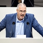 Henze ist Fraktionsvorsitzender der AfD in der Regionsversammlung der Region Hannover. (Archivbild) / Foto: Hauke-Christian Dittrich/dpa