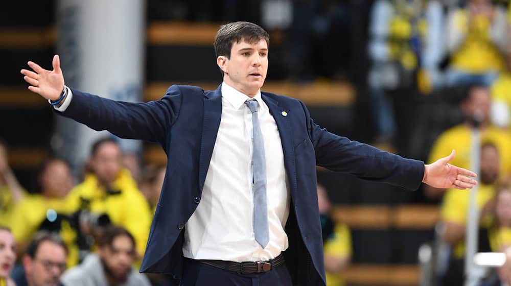 Nicht mehr Trainer der EWE Baskets Oldenburg: Pedro Calles  / Foto: Carmen Jaspersen/dpa