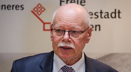 Bremens Innensenator Ulrich Mäurer (SPD) steht wegen des Besuchs einer Veranstaltung der Deutsch-Palästinensischen Gesellschaft in der Kritik. (Archivfoto) / Foto: Focke Strangmann/dpa