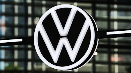 VW will weiter Werke schließen. / Foto: Swen Pförtner/dpa