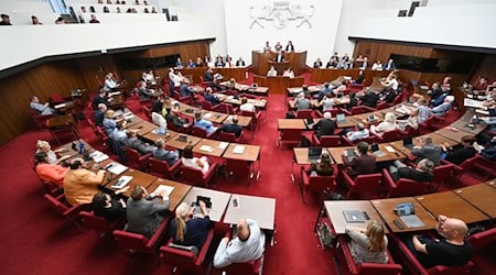 In der Bremischen Bürgerschaft wurde um den Haushalt gerungen. (Archivbild) / Foto: Lars Penning/dpa