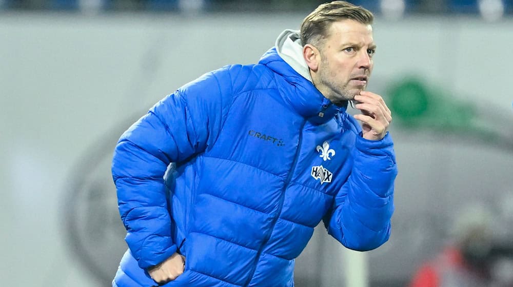 Rückkehr ins Weserstadion: Florian Kohfeldt rechnet mit einem emotionalen Spiel.  / Foto: Uwe Anspach/dpa