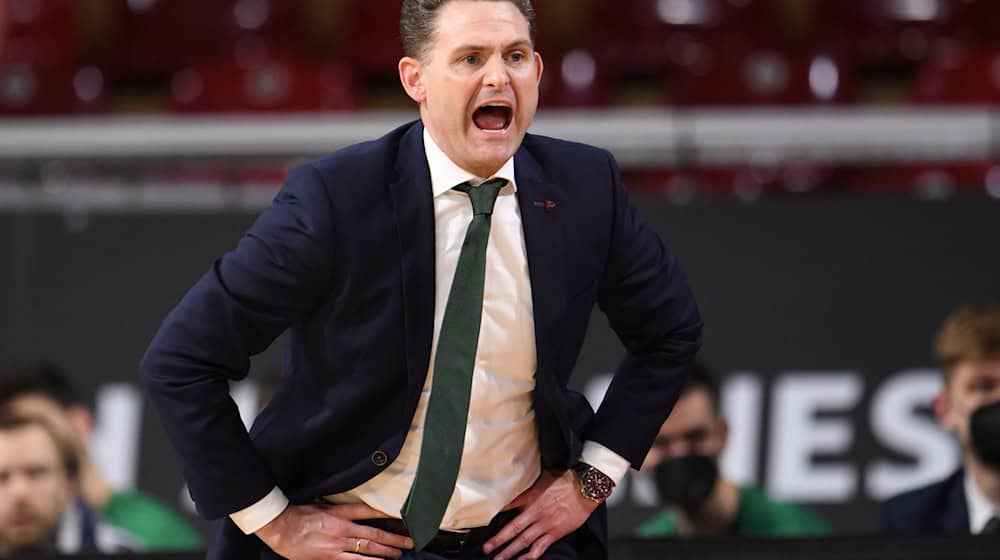 Trainer Martin Schiller spielte mit den Basketballern von  Rasta Vechta gegen  Galatasaray Istanbul. / Foto: Tobias Hase/dpa