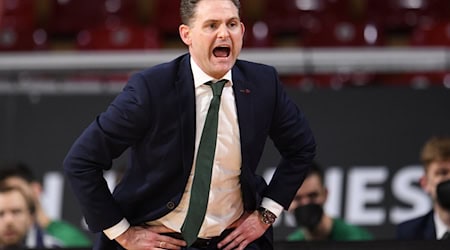 Trainer Martin Schiller spielte mit den Basketballern von  Rasta Vechta gegen  Galatasaray Istanbul. / Foto: Tobias Hase/dpa