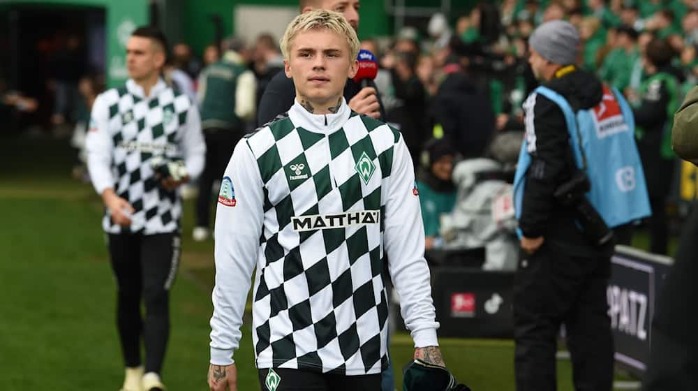 Isak Hansen-Aaröen könnte Werder Bremen in der Winterpause verlassen. / Foto: Carmen Jaspersen/dpa