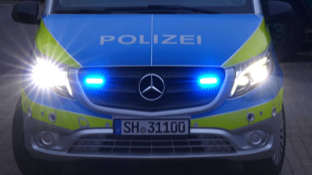 Ein Radfahrerin wurde bei einem Unfall schwer verletzt. (Symbolbild) / Foto: Marcus Brandt/dpa