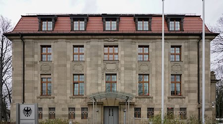 Der BGH hat ein Mord-Urteil gegen einen Vater zum Teil aufgehoben. (Archivbild) / Foto: Peter Endig/dpa-Zentralbild/dpa