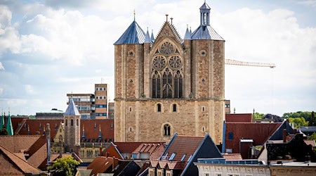 Der Braunschweiger Dom ist Bischofskirche der Evangelisch-lutherischen Landeskirche in Braunschweig. (Symbolbild) / Foto: Moritz Frankenberg/dpa