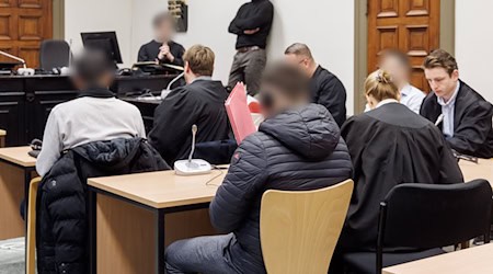 Damit das Geld aus den Drogengeschäften anderer vor der Polizei sicher ist, haben ein 39-Jähriger und seine Familie rund 43 Millionen Euro nach Polen und in andere Länder transportieren lassen.  / Foto: Markus Scholz/dpa