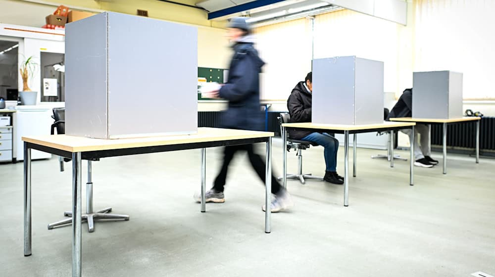 Rund 450.000 Bremerinnen und Bremer waren zur Bundestagswahl aufgerufen. (Archivbild) / Foto: Sina Schuldt/dpa