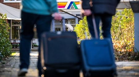 Vor allem Schulklassen steuern die Jugendherbergen in Niedersachsen und Bremen an, sie zählen zu den Hauptgästegruppen. (Archivbild) / Foto: Sina Schuldt/dpa