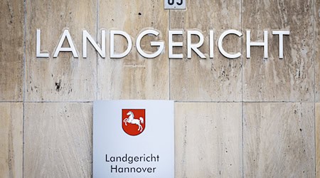 Mann soll Obdachlosen erstochen haben - Prozess im Mai