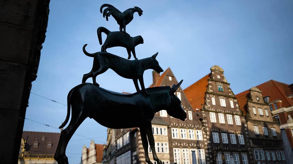 Der Senat will die Tourismusabgabe zum 1. Januar 2026 um einen halben Prozentpunkt auf 5,5 Prozent des Übernachtungsentgelts erhöhen. (Illustration) / Foto: Sina Schuldt/dpa