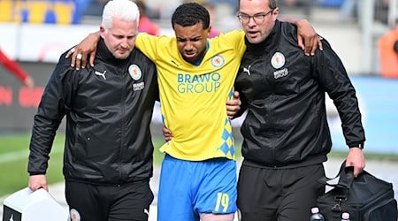 Fehlt in der Relegation: Braunschweigs Leon Bell Bell. / Foto: Swen Pförtner/dpa