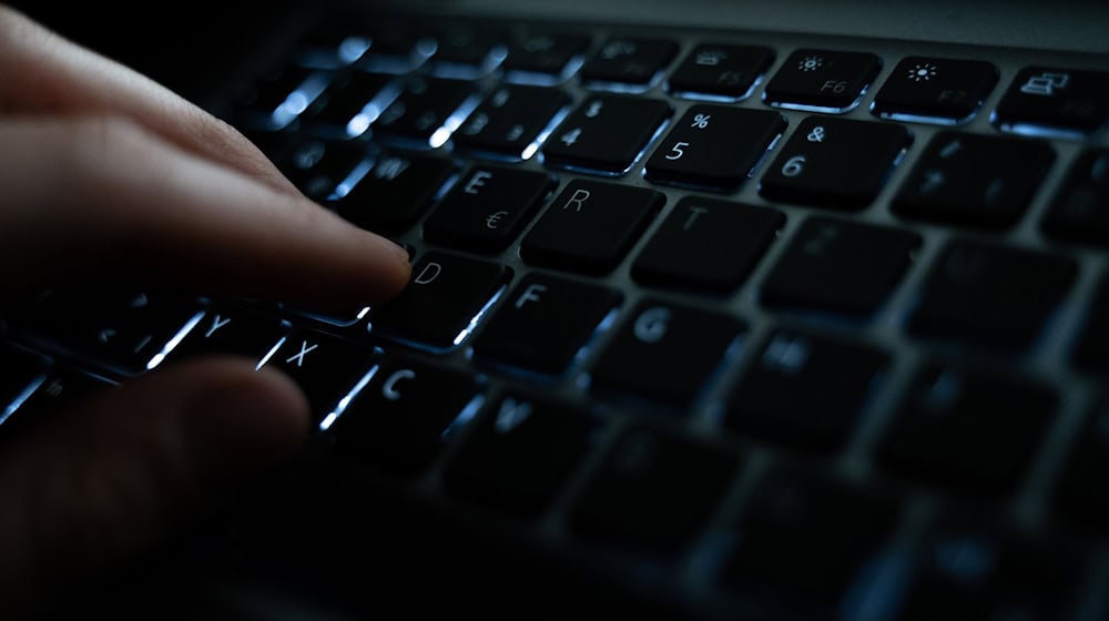 Die mutmaßlichen Drogenhändler sollen mehr als 750.000 Euro Umsatz gemacht haben. (Symbolbild) / Foto: Helena Dolderer/dpa