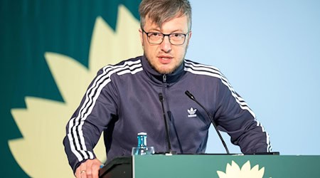 Grünen-Politiker Lühmann ruft angesichts der AfD-Einstufung zu einer Debatte über das Waffenrecht auf. (Archivbild) / Foto: Sina Schuldt/dpa